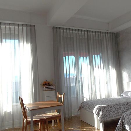 רג'יו די קאלאבריה Central House מראה חיצוני תמונה