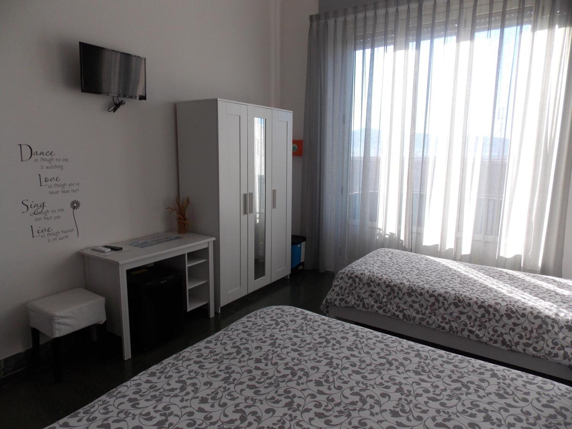 רג'יו די קאלאבריה Central House מראה חיצוני תמונה